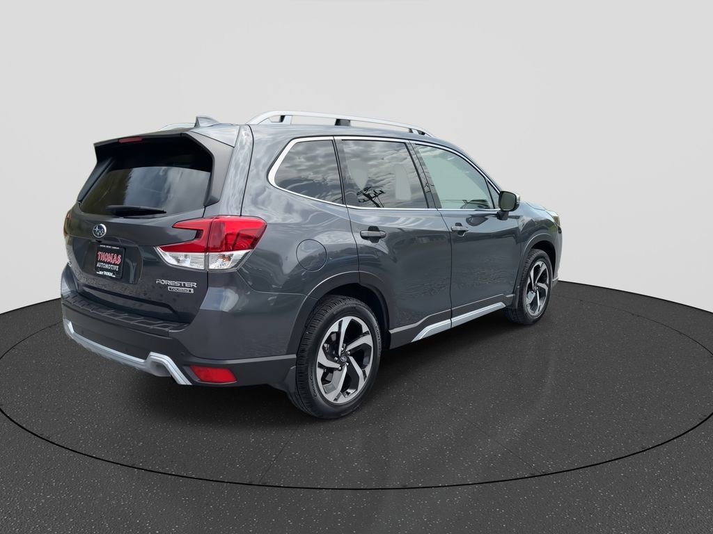 Certified 2023 Subaru Forester Touring AWD/4WD image 8