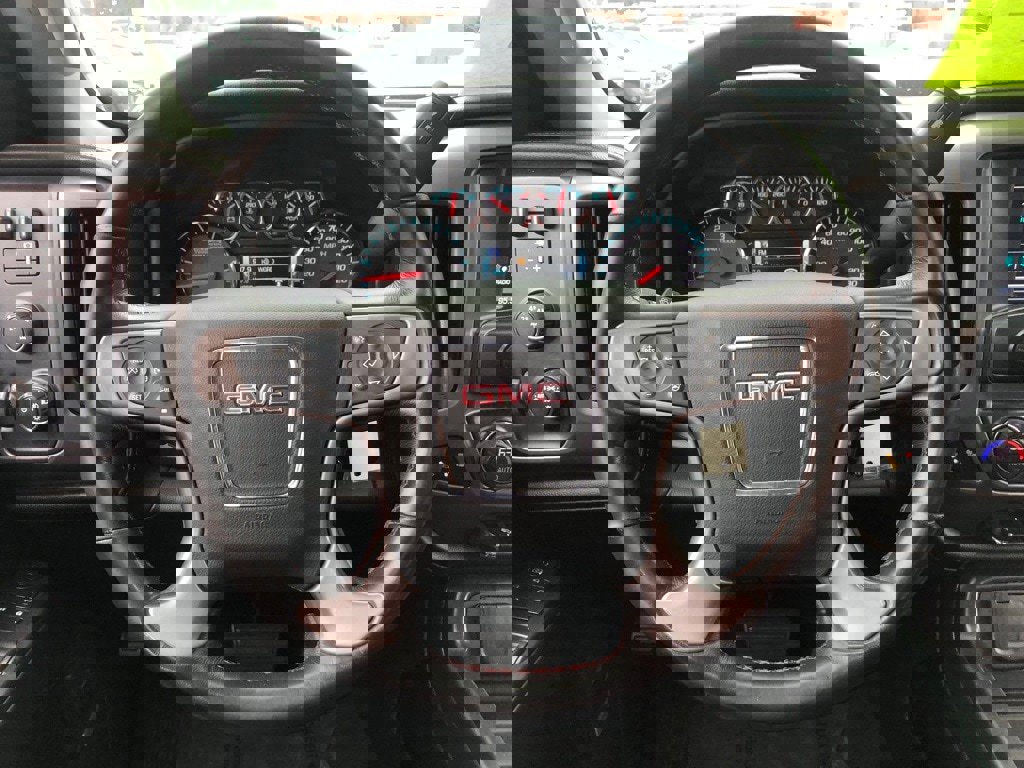 Used 2018 GMC Sierra 2500 SLT w/ Duramax Plus Package image 19