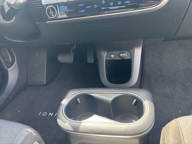 Used 2024 Hyundai Ioniq 5 SEL RWD image 12