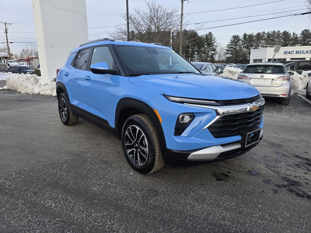 Used 2024 Chevrolet TrailBlazer LT w/ Driver Confidence Package image 10