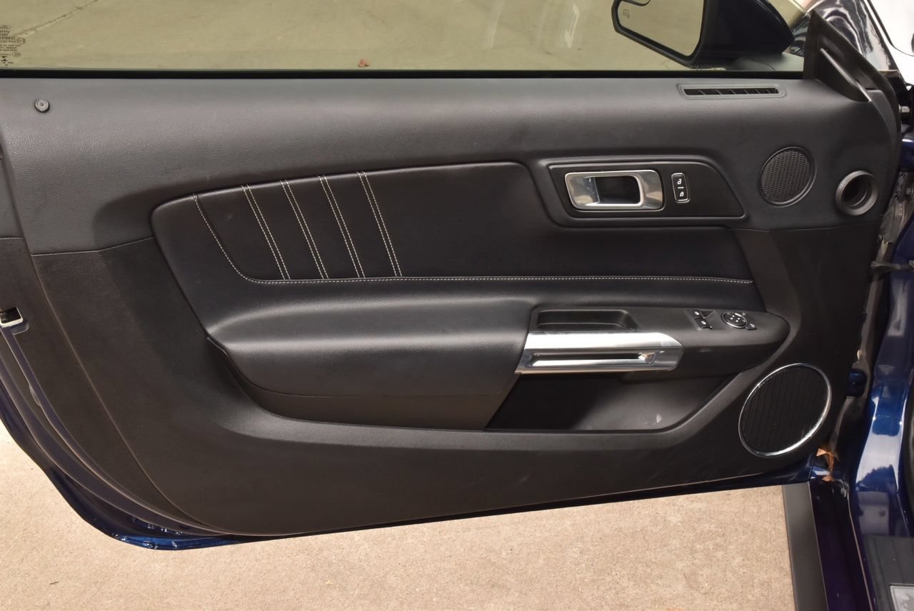 Used 2019 Ford Mustang Premium w/ Enhanced Security Package RWD image 32
