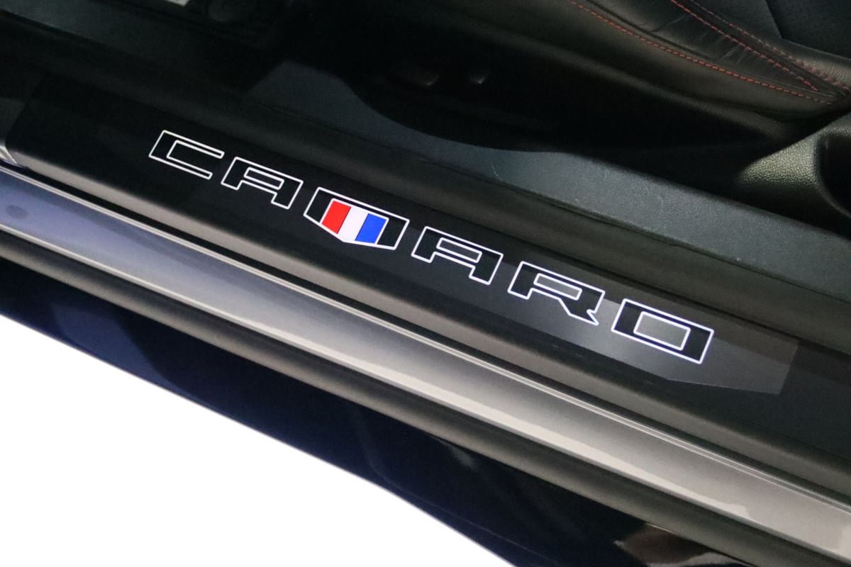 Used 2022 Chevrolet Camaro ZL1 RWD image 40