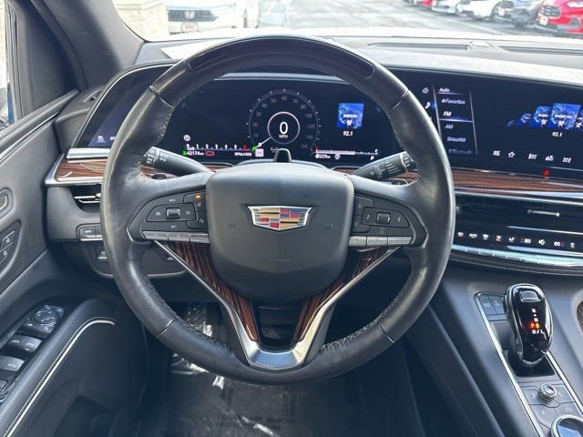 Used 2023 Cadillac Escalade Premium Luxury image 11