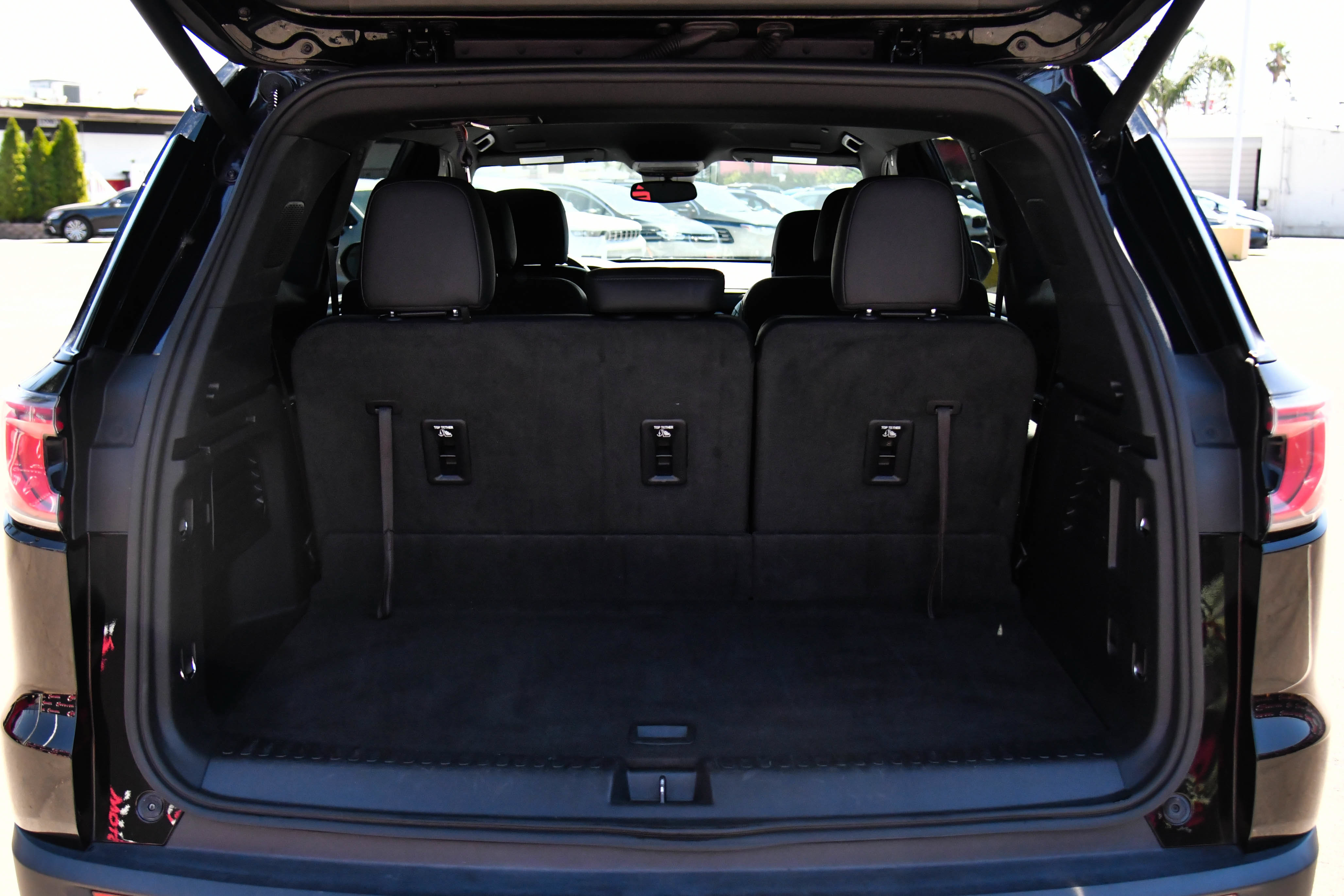 Used 2024 GMC Acadia Elevation FWD image 47