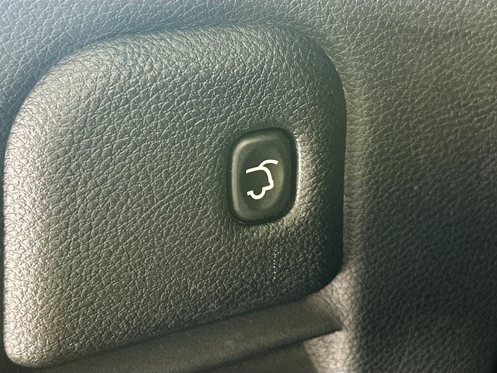 Used 2015 Jeep Grand Cherokee Limited AWD/4WD image 31