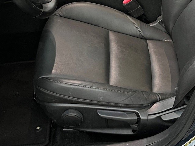 Used 2020 MAZDA MAZDA3 Sedan w/ Select Package image 35