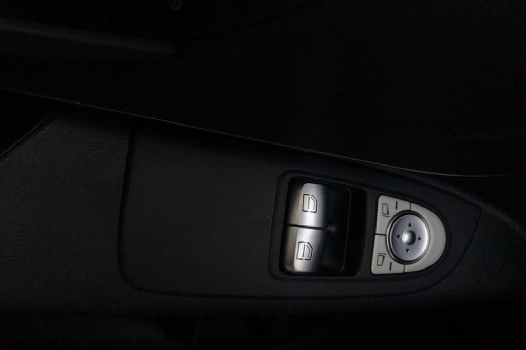 Used 2023 Mercedes-Benz Metris image 19