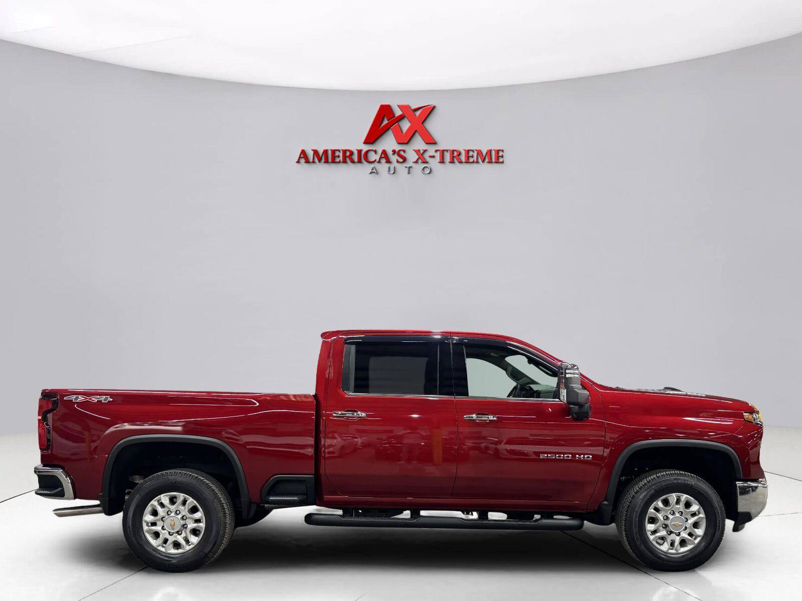 Used 2026 Chevrolet Silverado 2500 LTZ AWD/4WD image 8