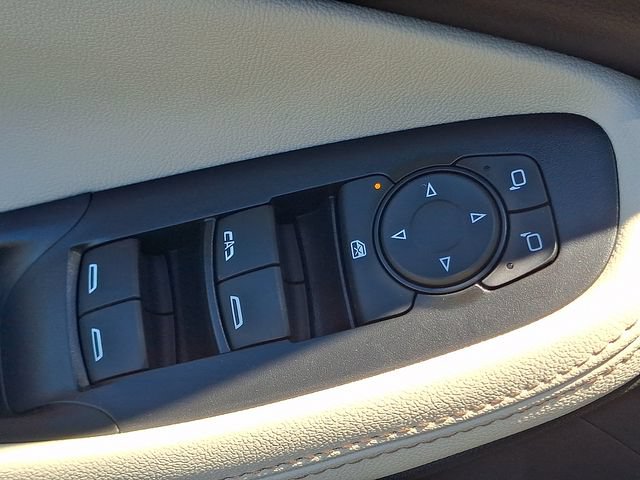 Used 2025 Buick Encore GX Avenir w/ Avenir Convenience Package AWD/4WD image 27