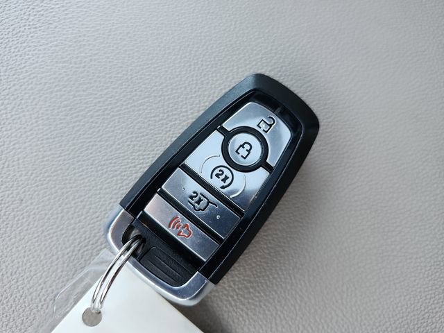 Used 2024 Ford Expedition Limited image 26