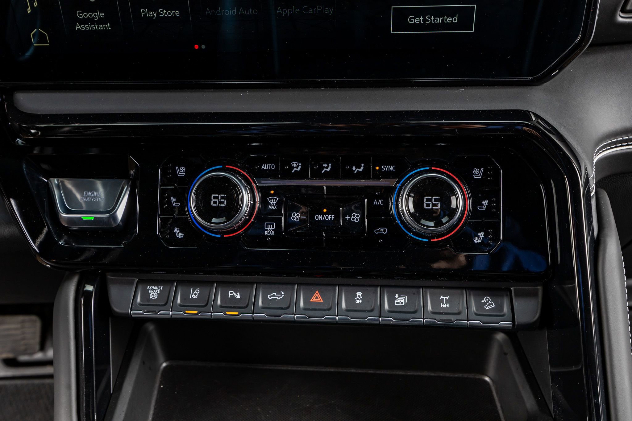 Used 2025 GMC Sierra 2500 AT4X image 26