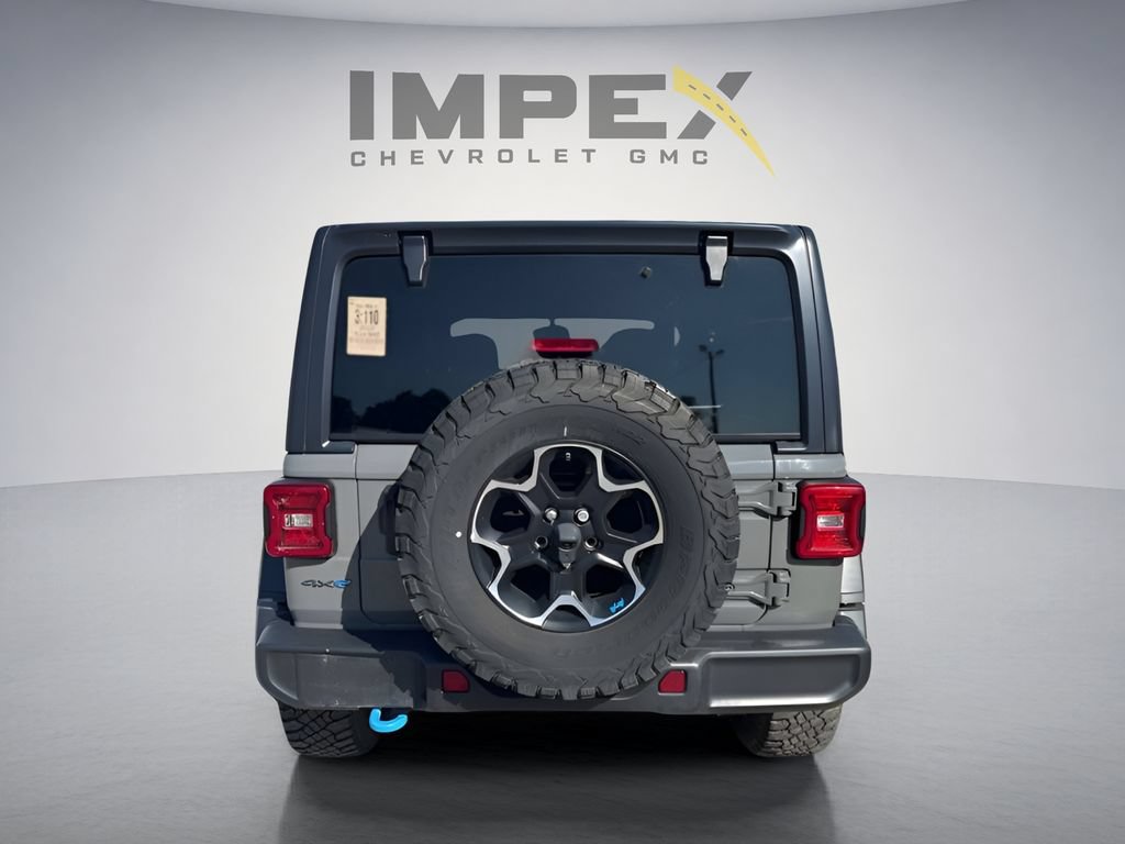 Used 2022 Jeep Wrangler Unlimited Rubicon 4xe AWD/4WD image 3