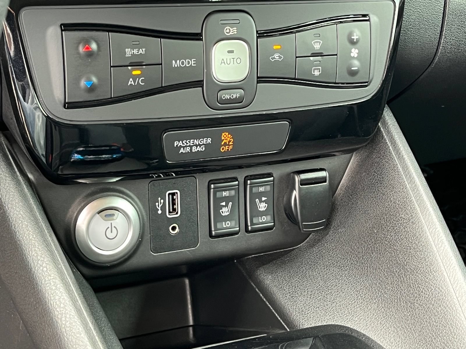 Used 2019 Nissan Leaf SL Plus FWD image 26