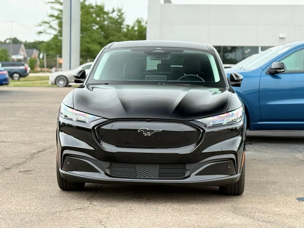 Used 2025 Ford Mustang Mach-E Premium AWD/4WD image 34