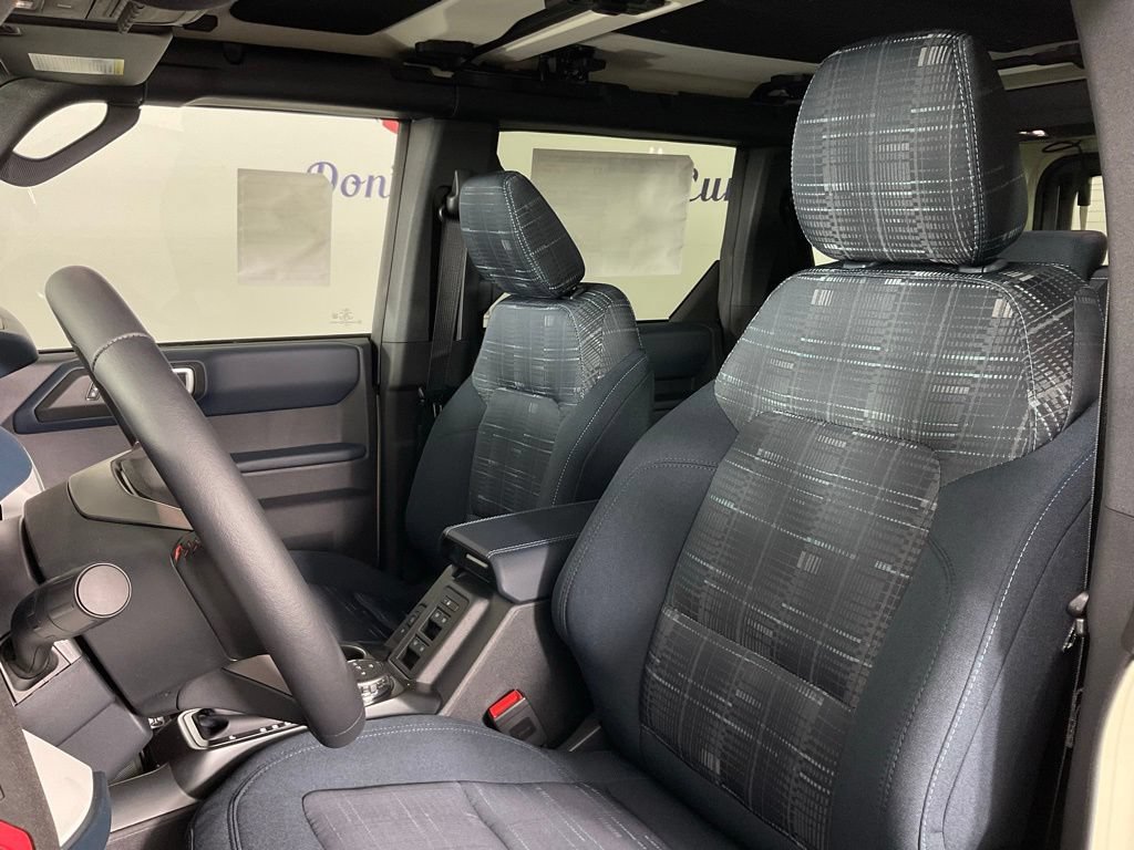 New 2026 Ford Bronco Heritage Edition AWD/4WD image 14