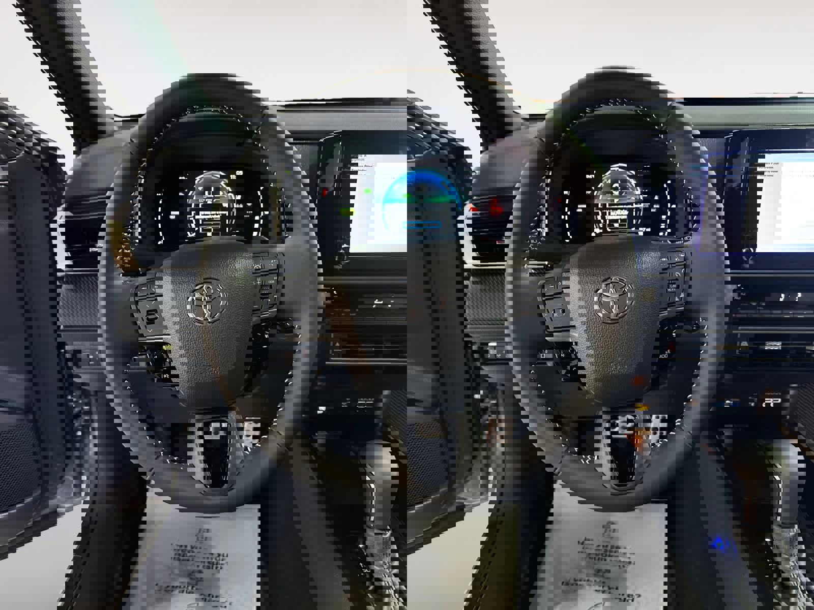 Used 2026 Toyota Camry SE image 17