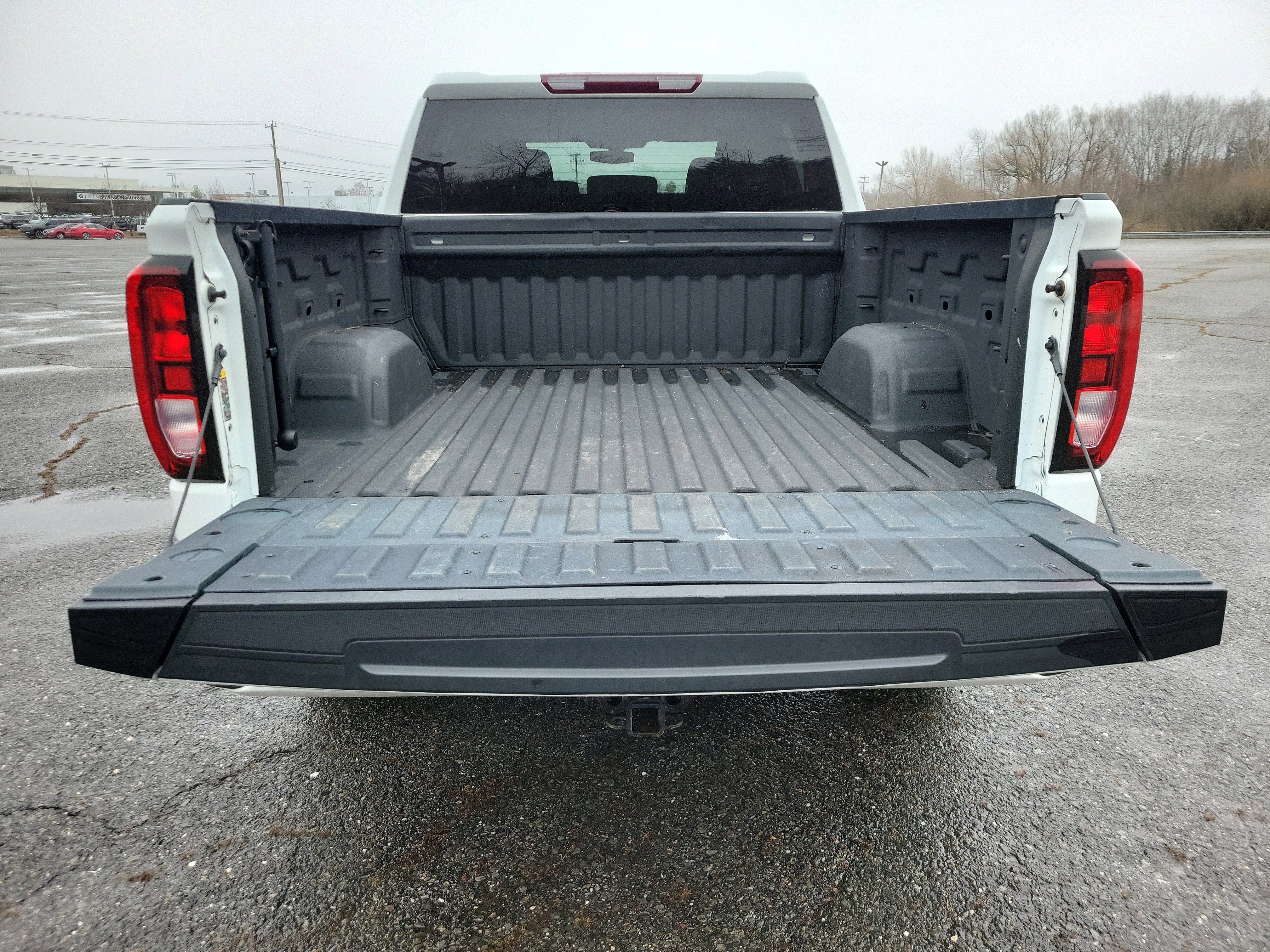 Used 2022 GMC Sierra 1500 Elevation image 17