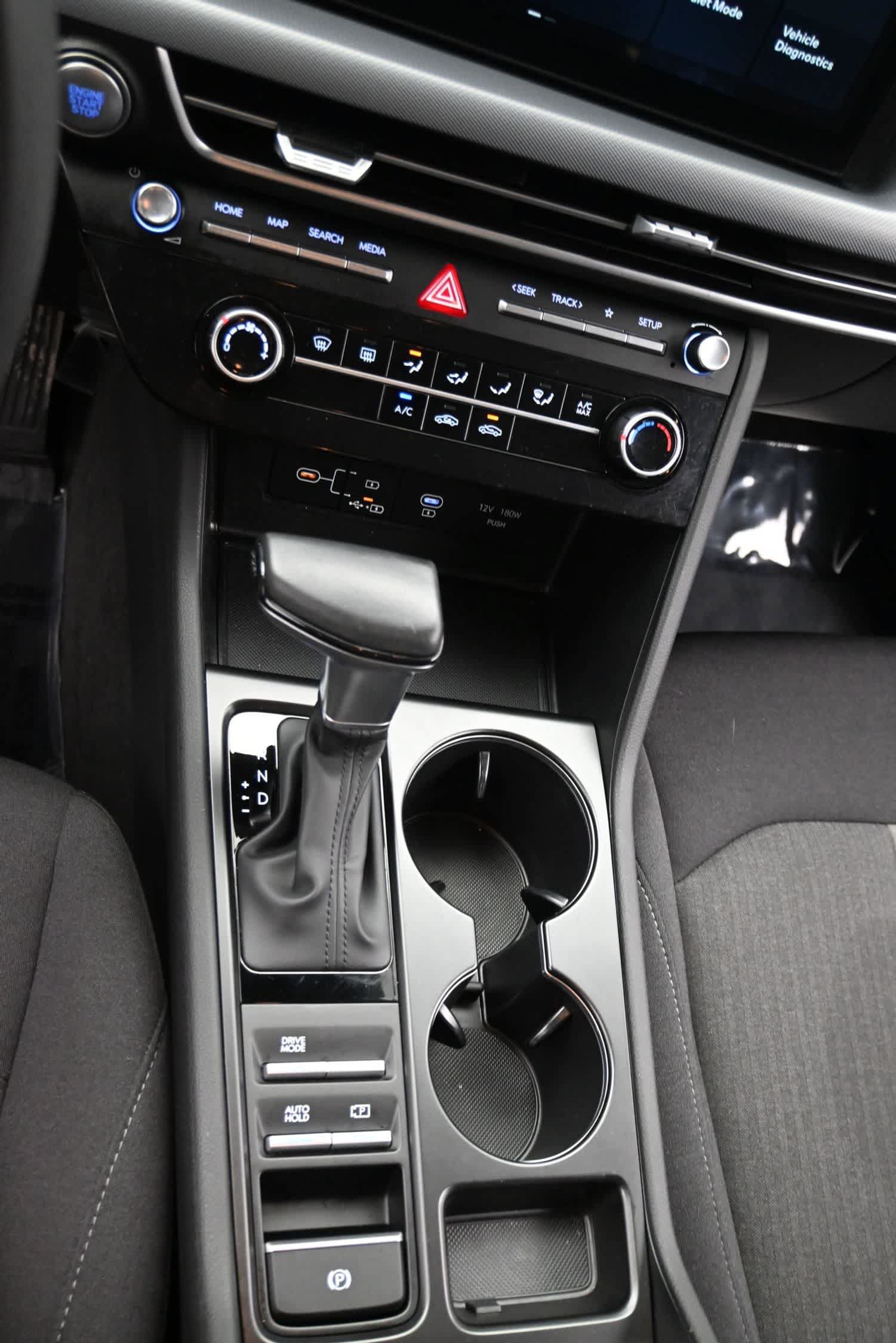 Used 2025 Hyundai Sonata SE FWD image 21