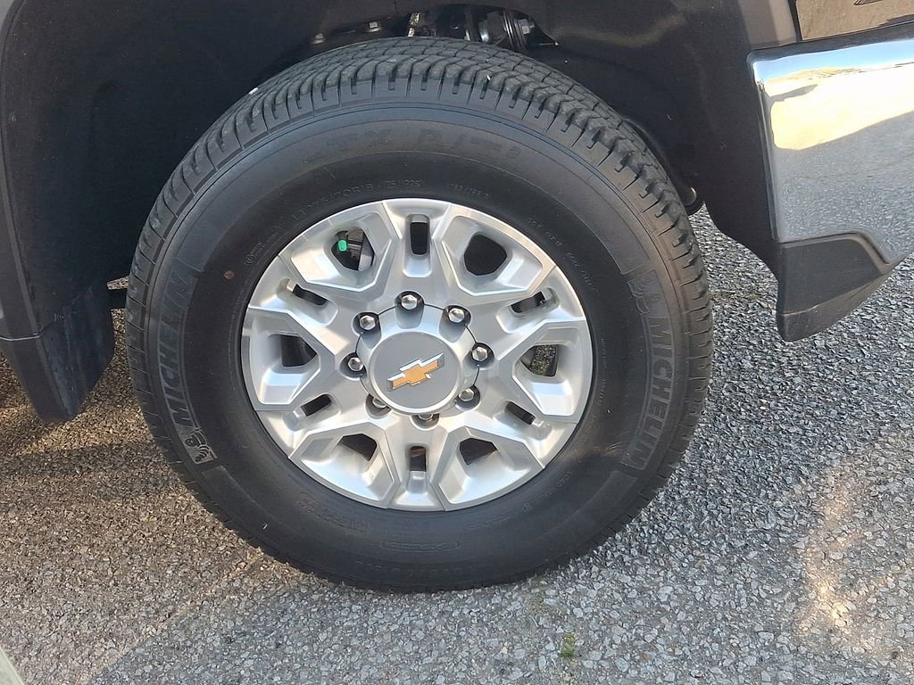 Certified 2024 Chevrolet Silverado 2500 LT image 5