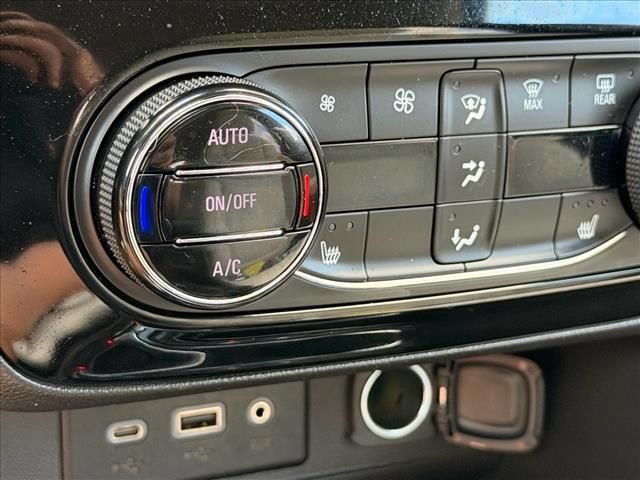 Used 2020 Buick Encore GX Select w/ Sport Touring Package FWD image 20