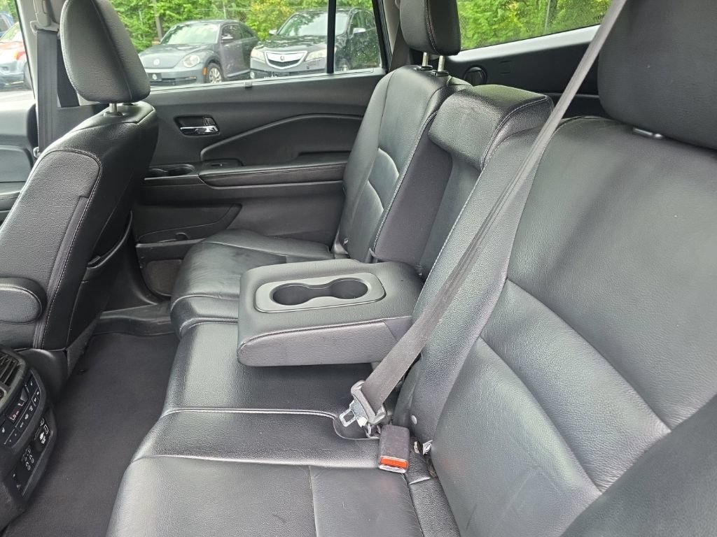 Used 2019 Honda Pilot Touring image 31