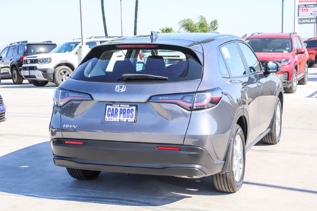 Certified 2025 Honda HR-V LX image 9