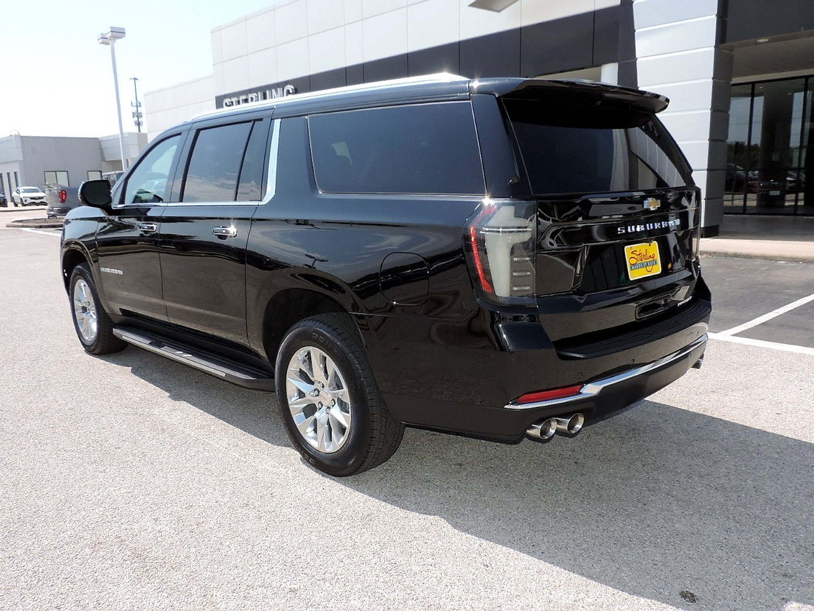 Certified 2026 Chevrolet Suburban Premier w/ Sun And Tow Package AWD/4WD image 7