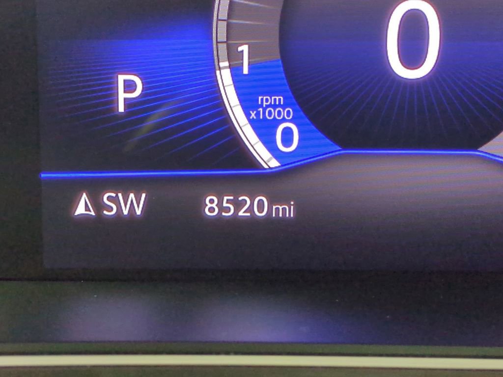 Used 2024 Volkswagen Tiguan SE R-Line image 35