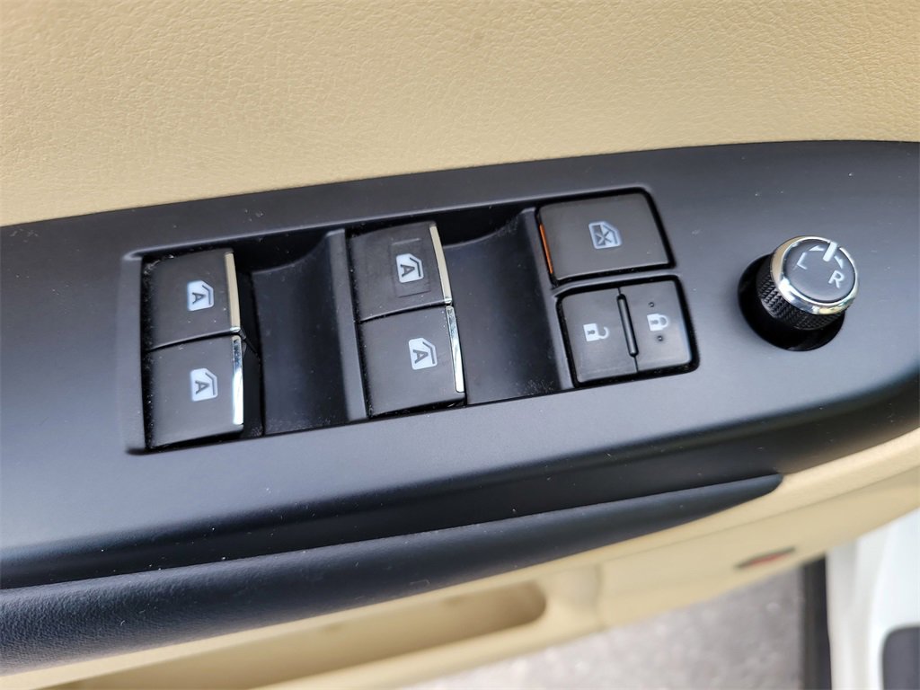 Used 2019 Toyota Highlander Limited Platinum image 24