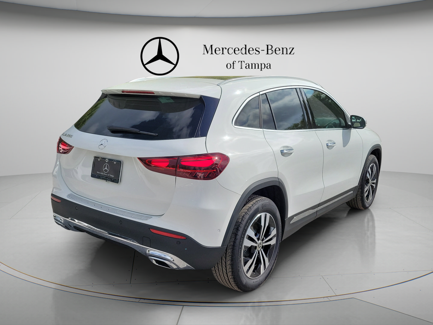 Used 2026 Mercedes-Benz GLA 250 image 3