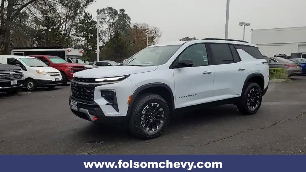 New 2026 Chevrolet Traverse Z71 w/ Enhanced Driving Package image 5