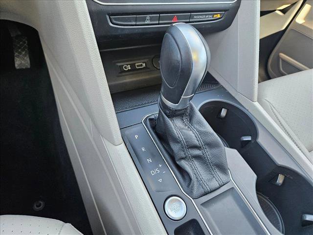 Used 2019 Volkswagen Atlas SE w/ Panoramic Sunroof Package image 12