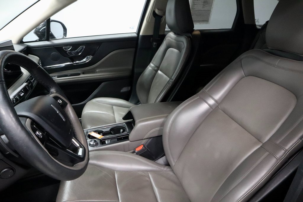 Used 2024 Lincoln Corsair Reserve w/ Equipment Group 201A image 27