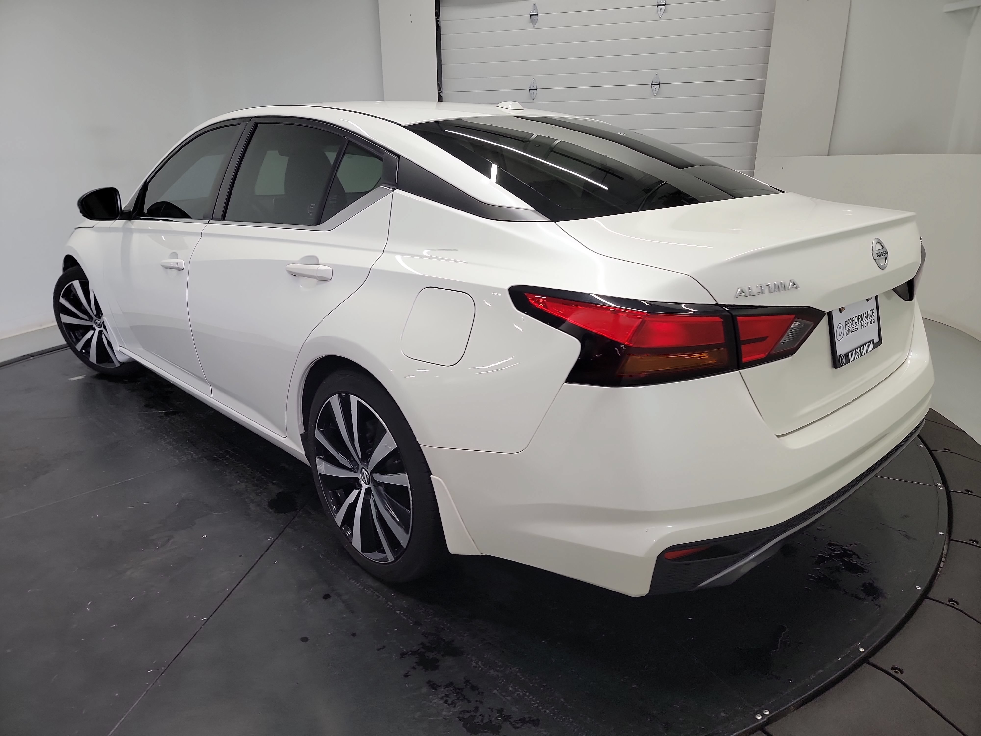 Used 2019 Nissan Altima 2.5 SR w/ SR Premium Package FWD image 6