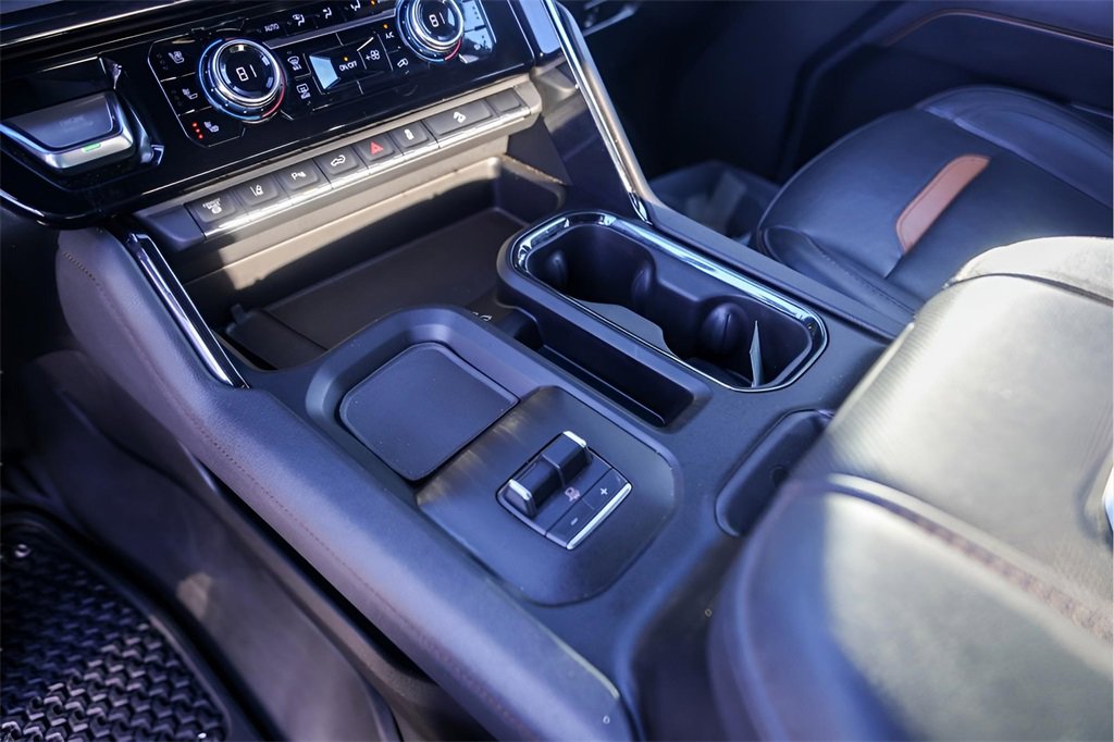 Used 2024 GMC Sierra 3500 AT4 w/ AT4 Premium Plus Package image 23