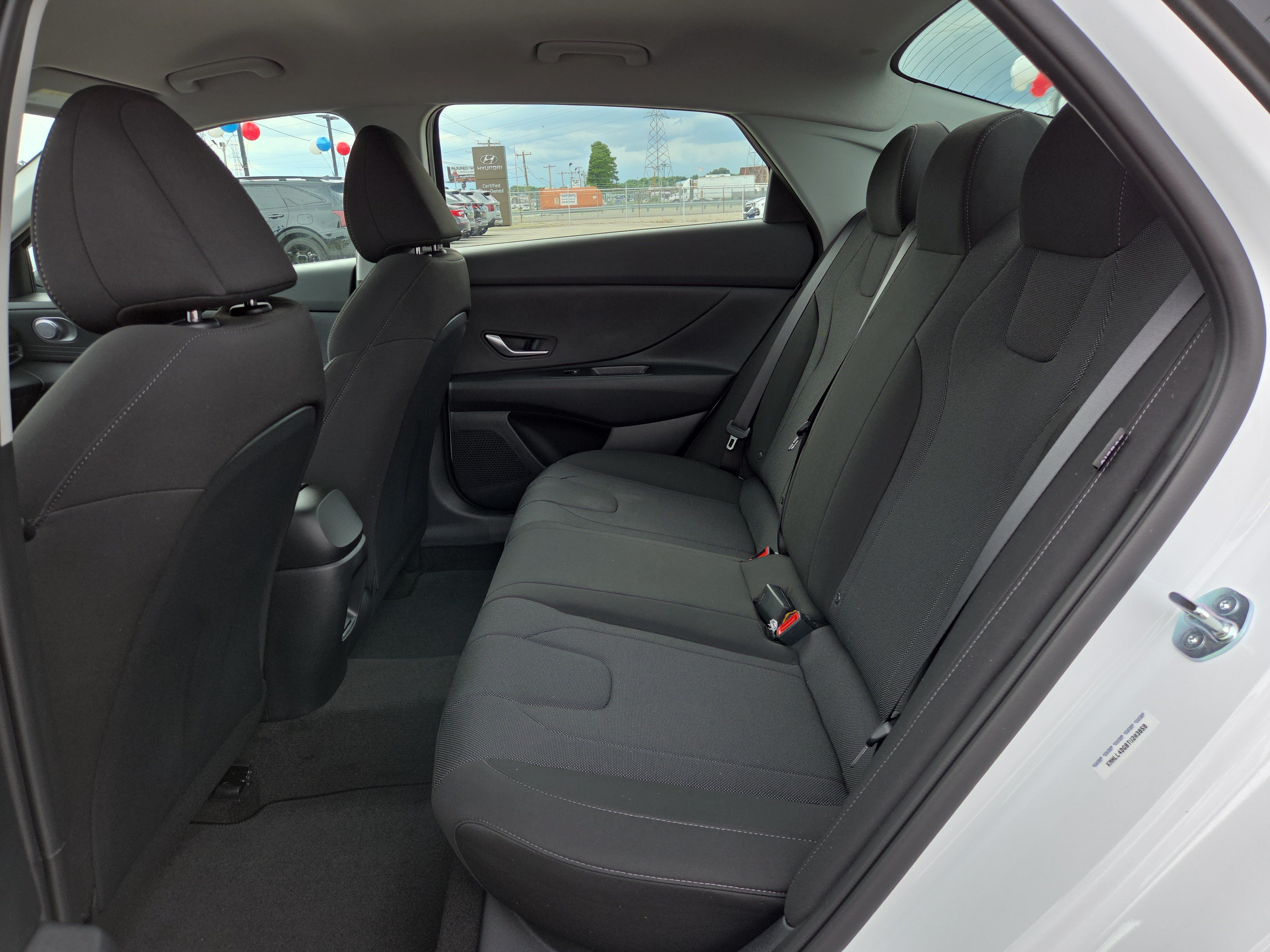 New 2026 Hyundai Elantra SE FWD image 6