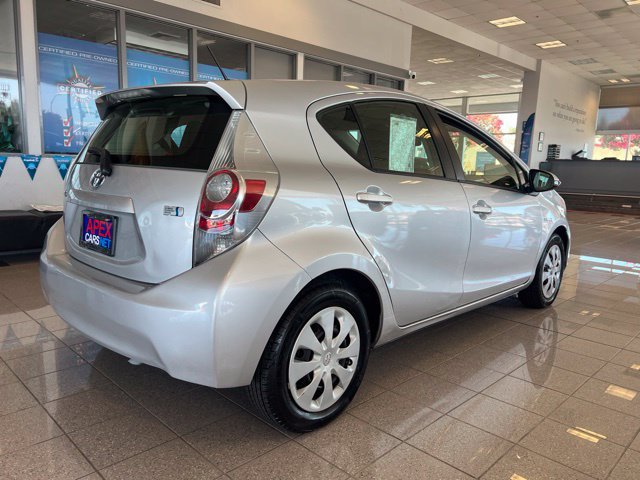 Used 2013 Toyota Prius C One FWD image 10