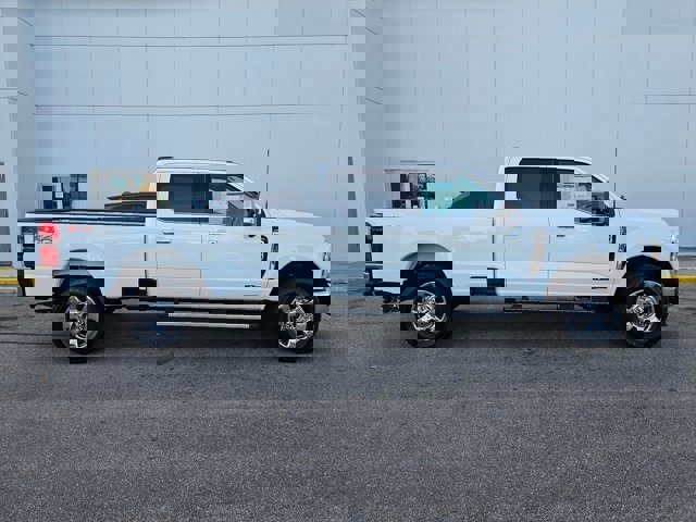 New 2026 Ford F350 Lariat w/ Chrome Package image 28