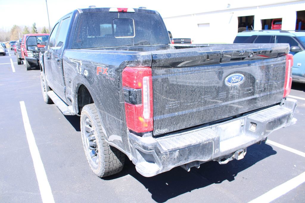 Used 2023 Ford F350 Lariat w/ Lariat Ultimate Package image 8