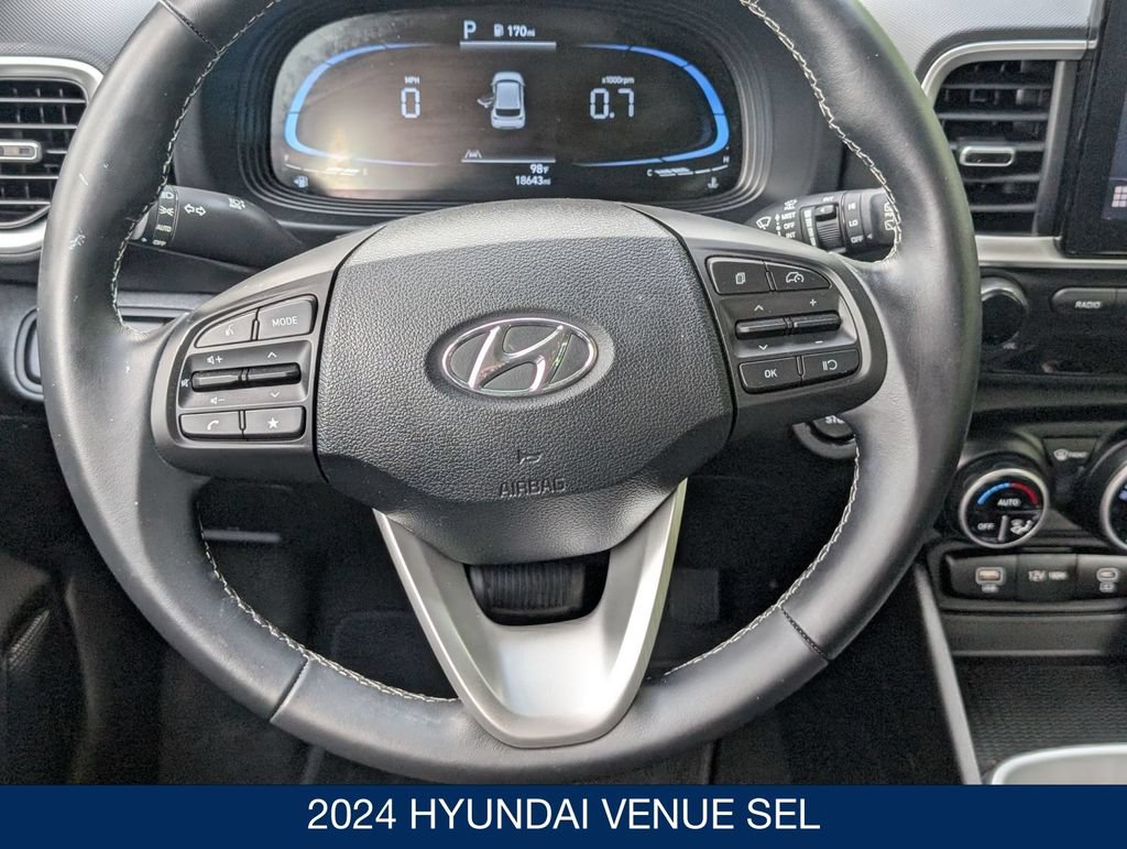 Certified 2024 Hyundai Venue SEL FWD image 20