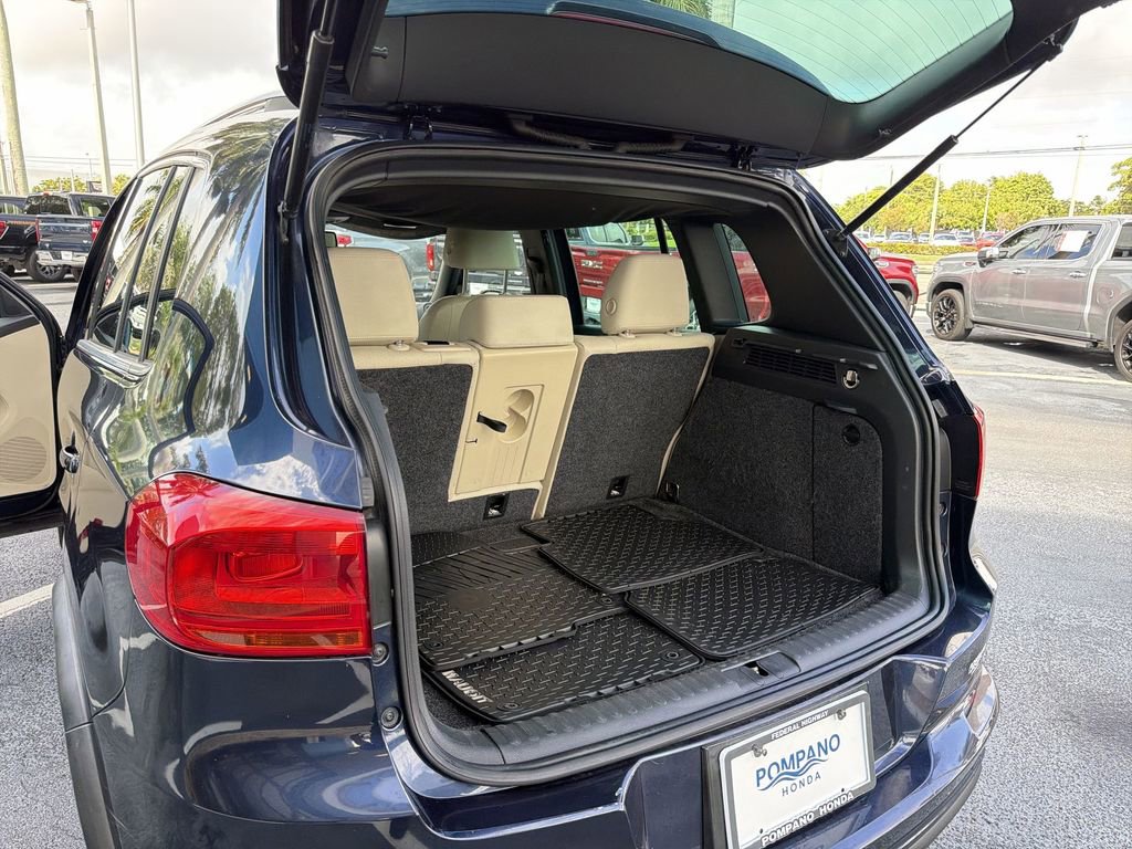 Used 2016 Volkswagen Tiguan R-Line image 27