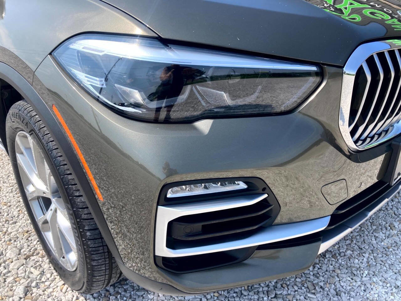 Used 2020 BMW X5 xDrive40i w/ Premium Package image 6