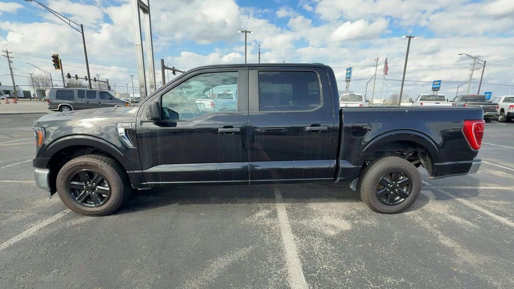 Used 2023 Ford F150 XLT RWD image 5