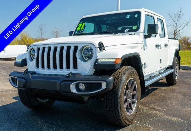 Used 2021 Jeep Gladiator Overland w/ Uconnect 4C Nav & Sound Group AWD/4WD image 2