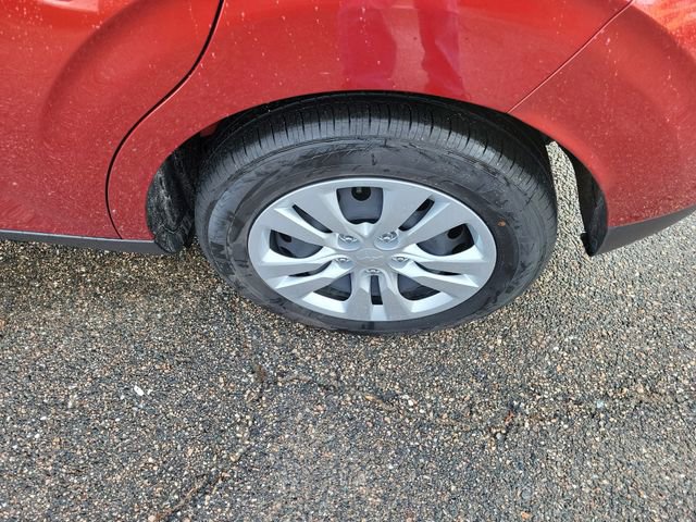 Used 2024 Kia Soul LX FWD image 7