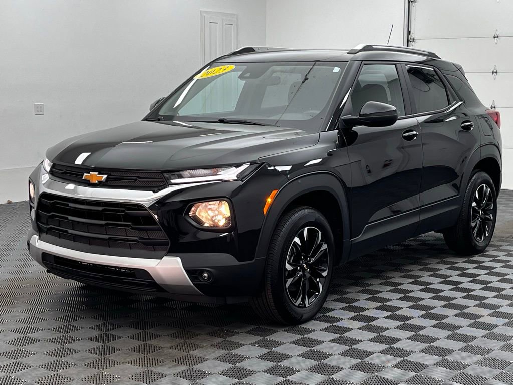 Used 2023 Chevrolet TrailBlazer LT AWD/4WD image 12