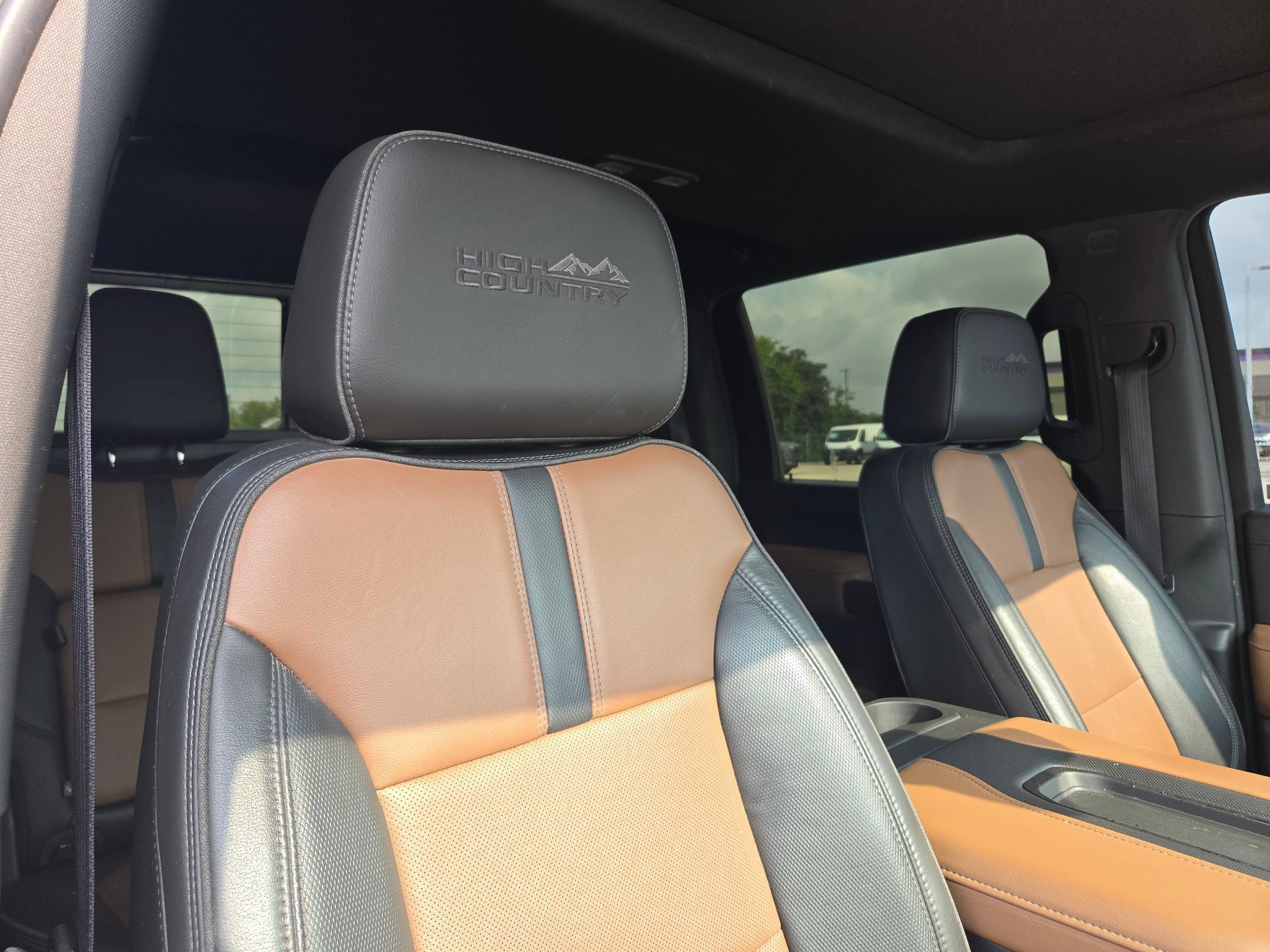 Used 2020 Chevrolet Silverado 2500 High Country w/ Z71 Off-Road Package AWD/4WD image 30