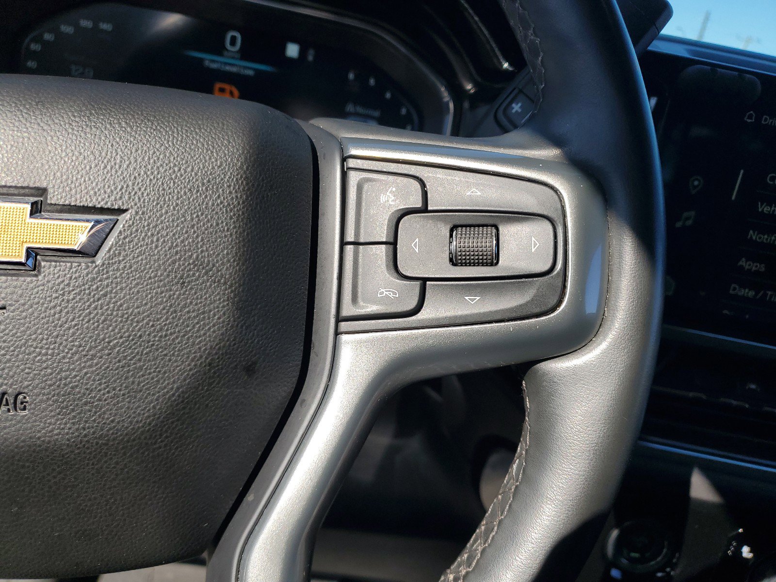 Used 2023 Chevrolet Silverado 1500 LT image 27