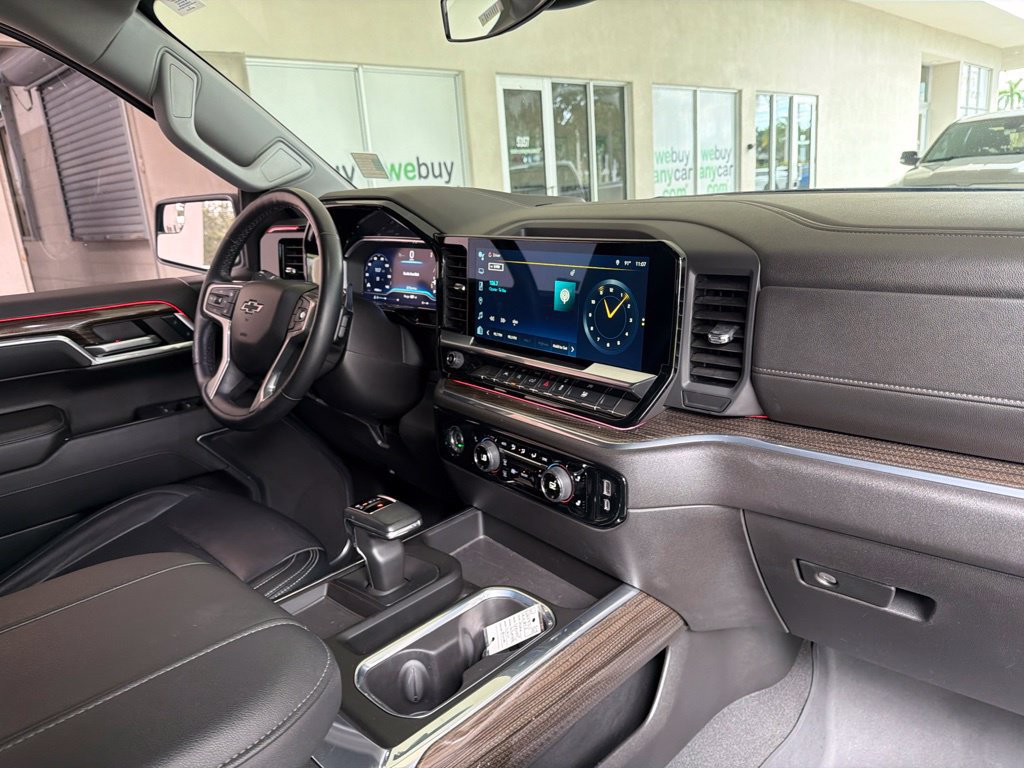 Used 2024 Chevrolet Silverado 1500 RST RWD image 28