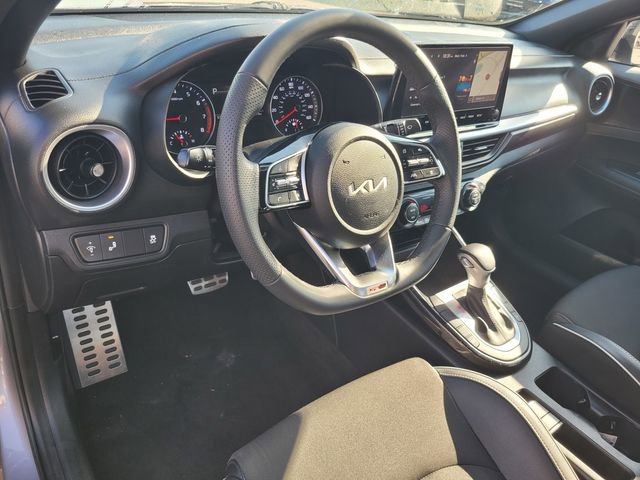 Used 2023 Kia Forte GT-Line w/ GT-Line Premium Package image 9